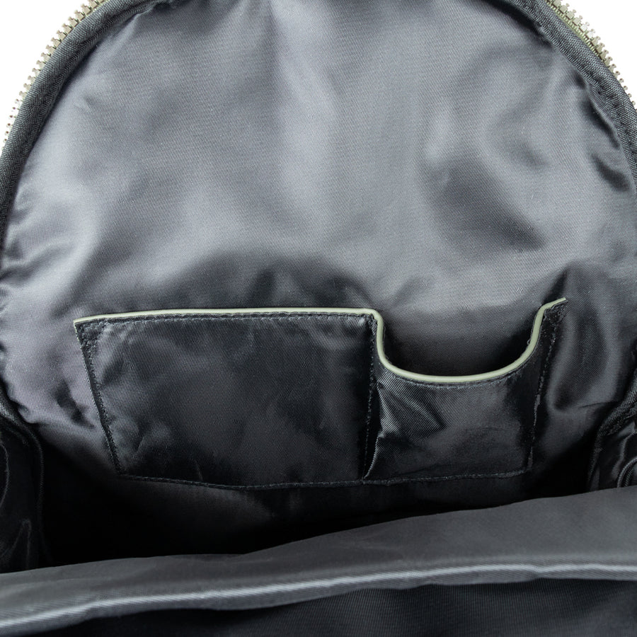 Mochila Fuji: Laptop 15.6", Banda para Equipaje, Verde