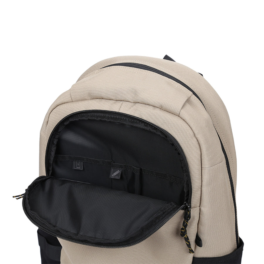 Mochila Dope: Laptop 15.6", Banda para Equipaje, Sand