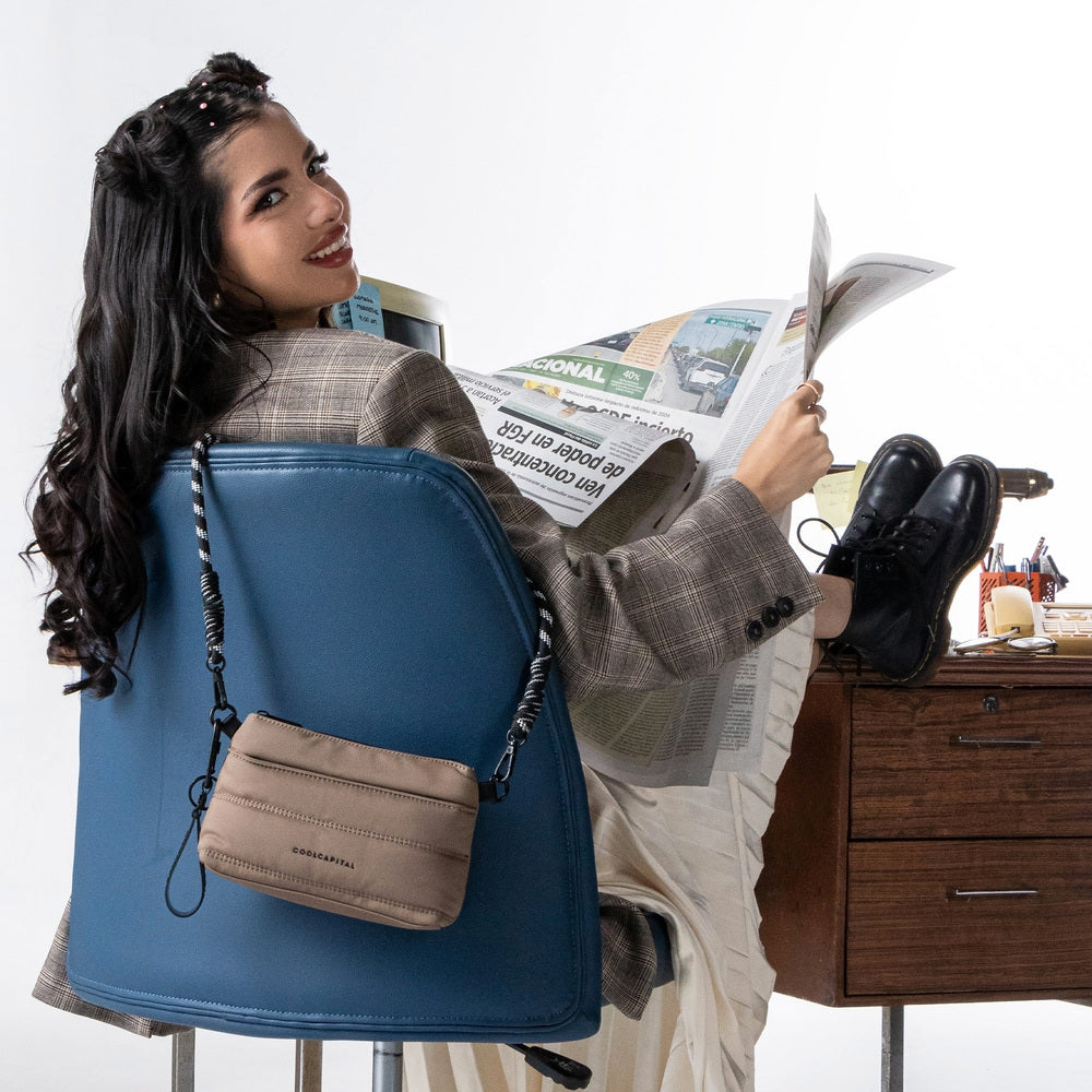 CROSSBODY SORA Bolsa Compacta Cool Capital Cafe