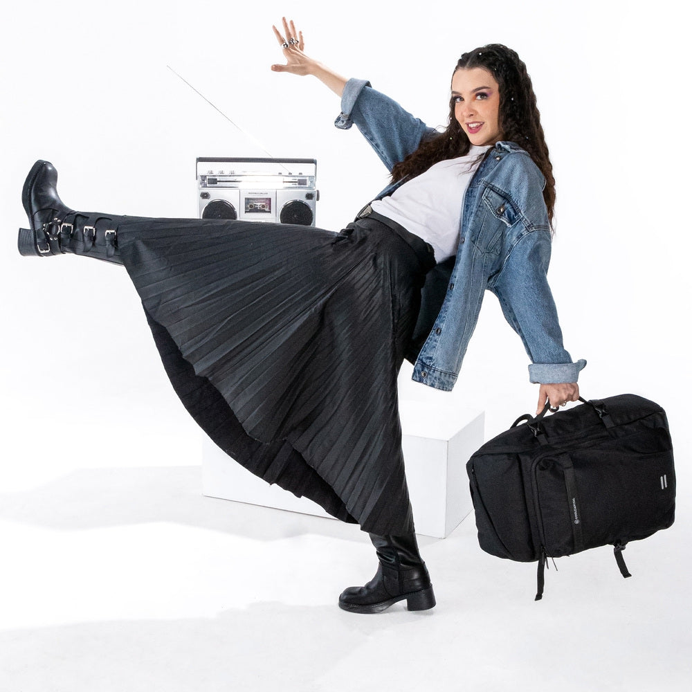 MOCHILA GOAT Laptop 15.6" Cool Capital Viajes Negra