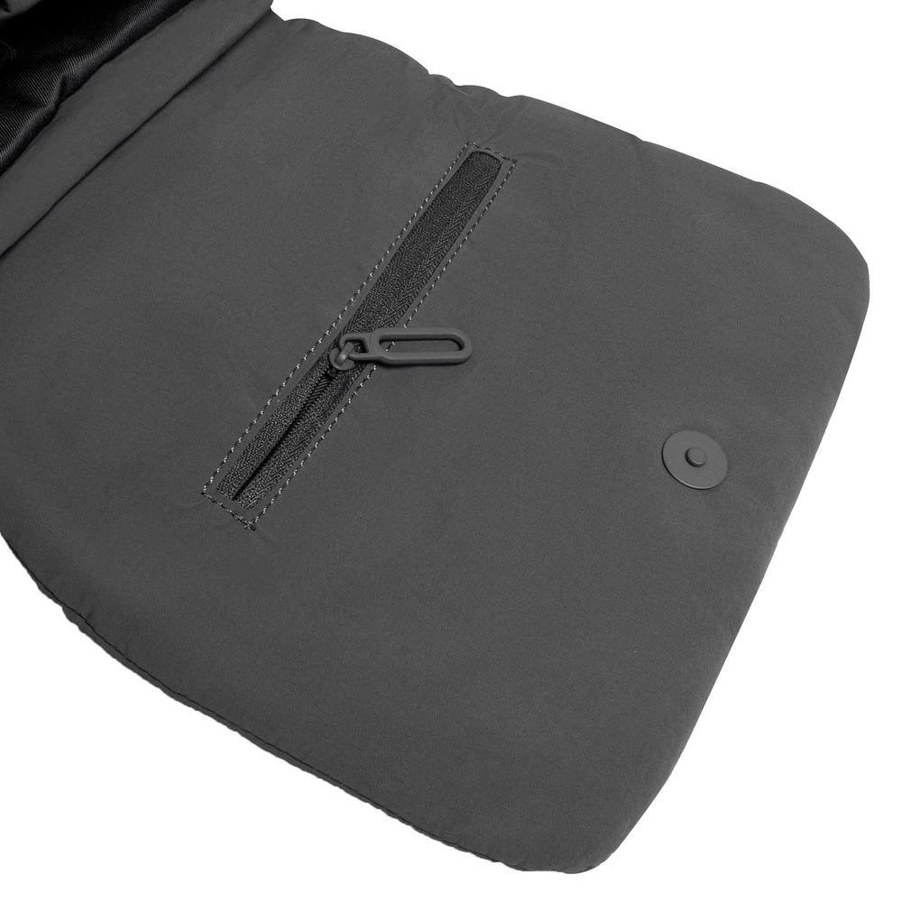 MOCHILA ONNA Laptop 15" Cool Capital Gris