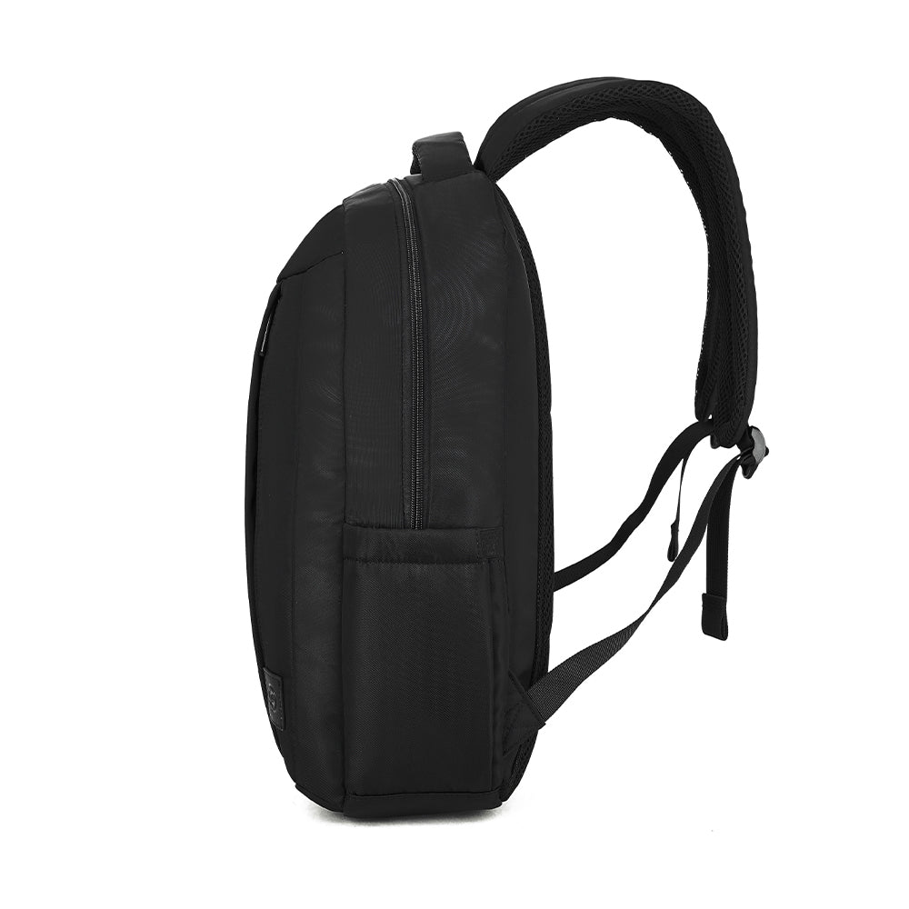 MOCHILA YUBA Laptop 15.6" Cool Capital Negro