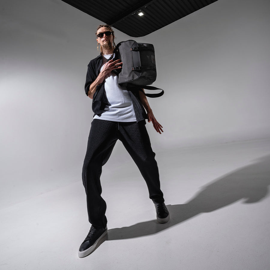 Combo Portafolio Urban 15.6” + Smartwatch Kronos Stylus