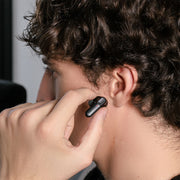 Combo Mochila Slay Negra + Audífonos Pure TWS