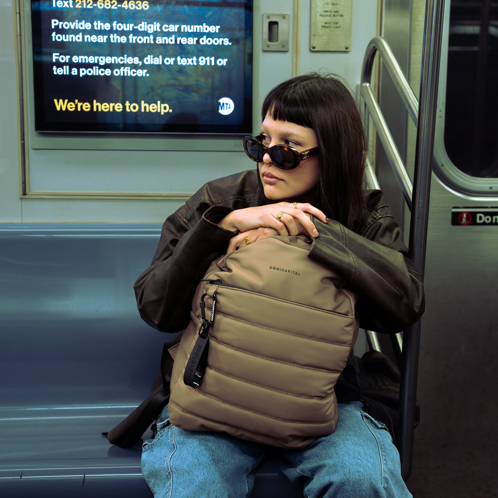 MOCHILA SORA Laptop 15" Cool Capital Cafe