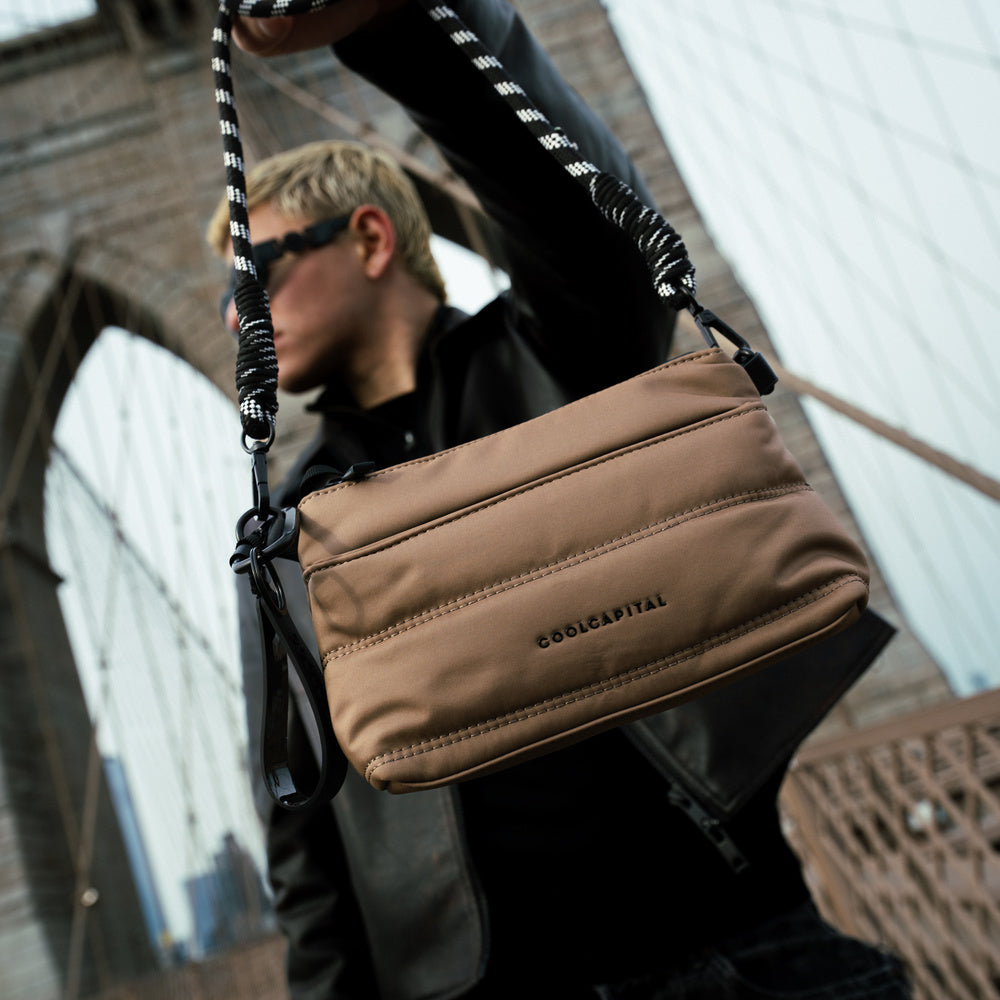 CROSSBODY SORA Bolsa Compacta Cool Capital Cafe